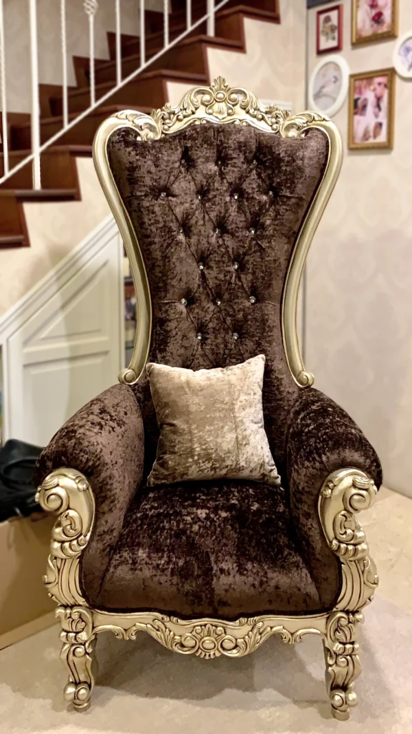 Velvet chair